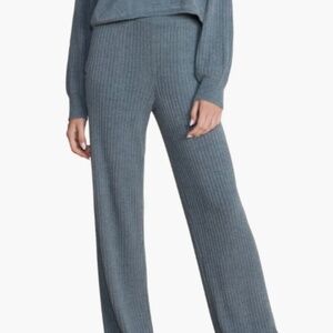 New Barefoot Dreams Women’s CozyChic Ultra Lite Rib Rolled Edge Pant Blue Cove